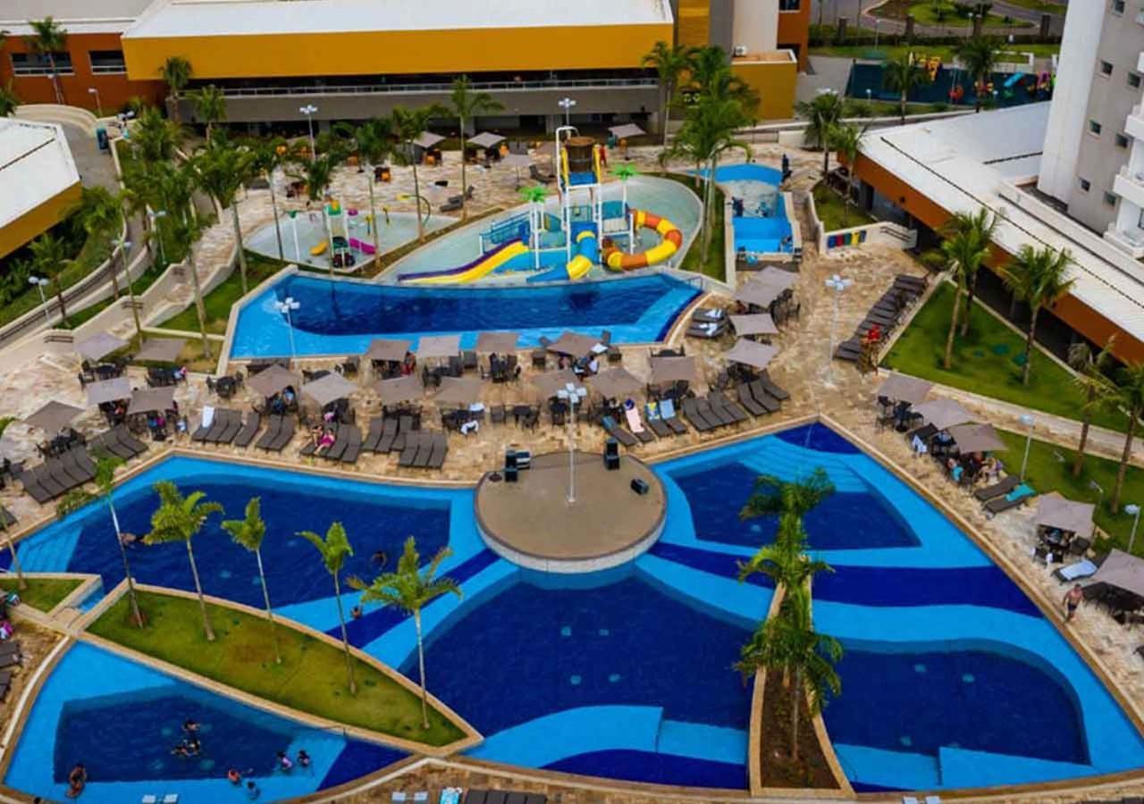 Enjoy Solar Das Aguas Park Resort Olímpia Exteriér fotografie Aerial view of the resort's water park