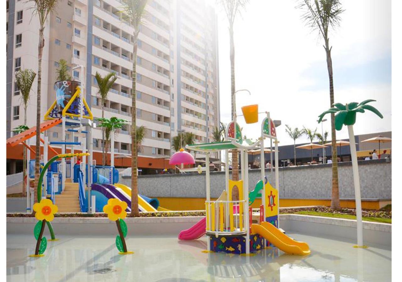 Enjoy Solar Das Aguas Park Resort Olímpia Exteriér fotografie Playground in the complex