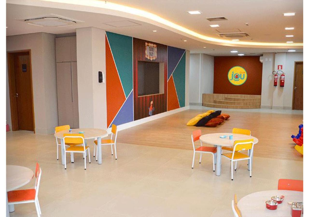 Enjoy Solar Das Aguas Park Resort Olímpia Exteriér fotografie The waiting room at the hospital